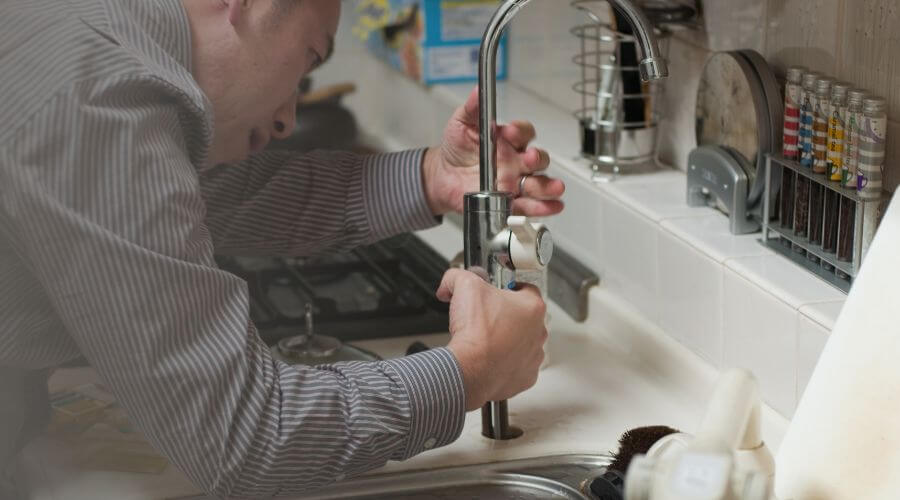 Local expert plumbing services in Albion, IN